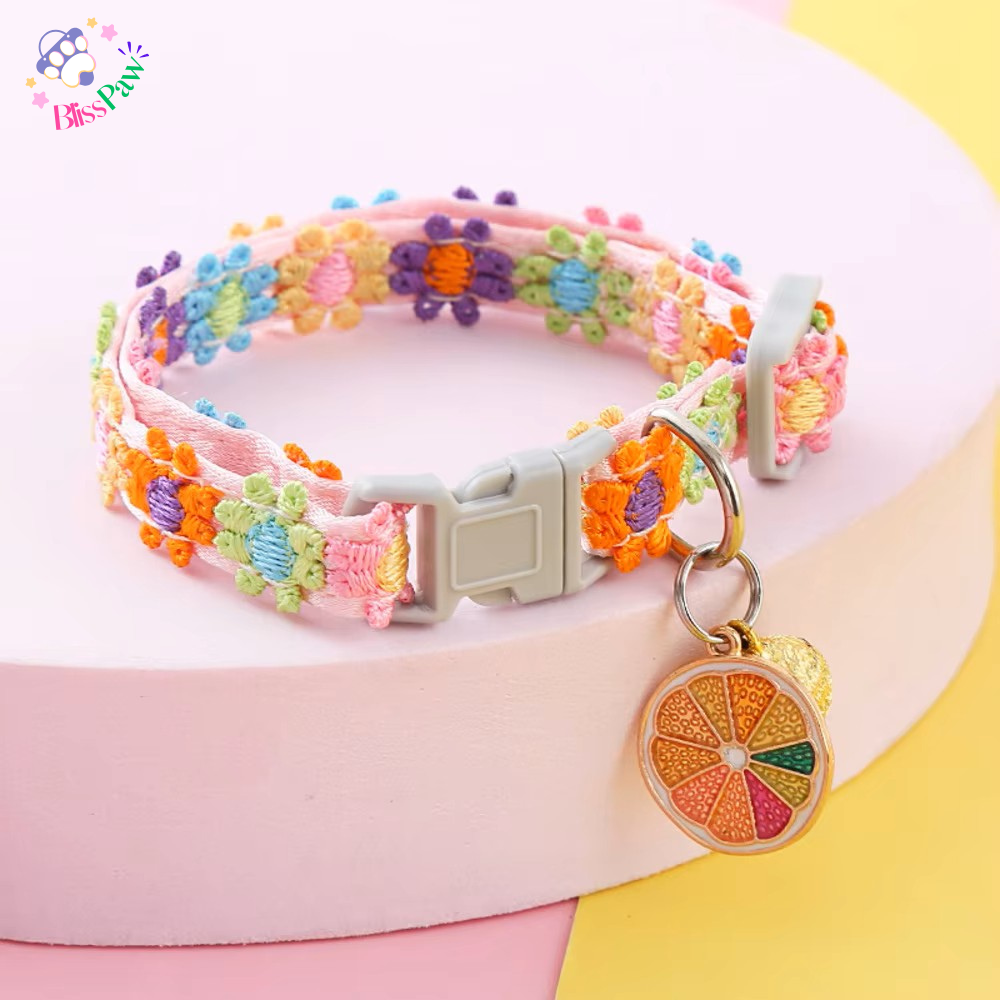 Fashion Lace Flower Pet Collar with Bell